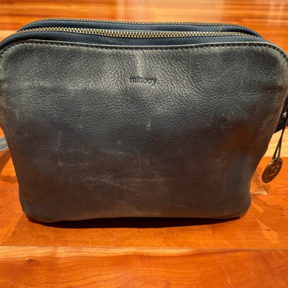 Minooy The Bali Three-Layer Leather Crossbody Shoulder Bag - Picture 5 of 14